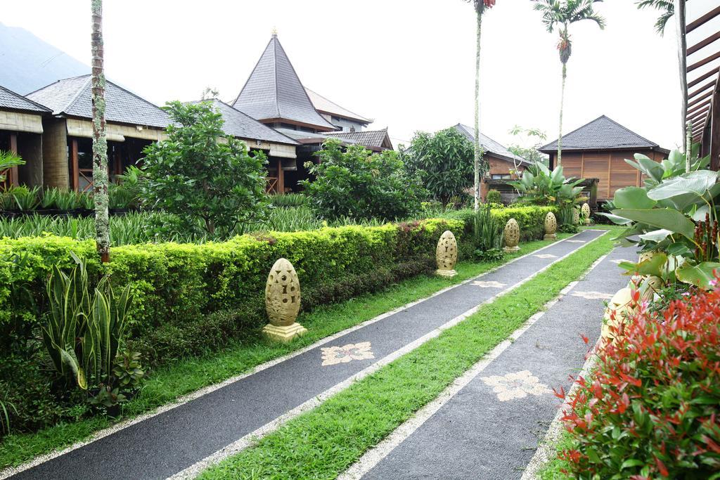 Hotel Puri Karang Besakih Menanga Exterior foto